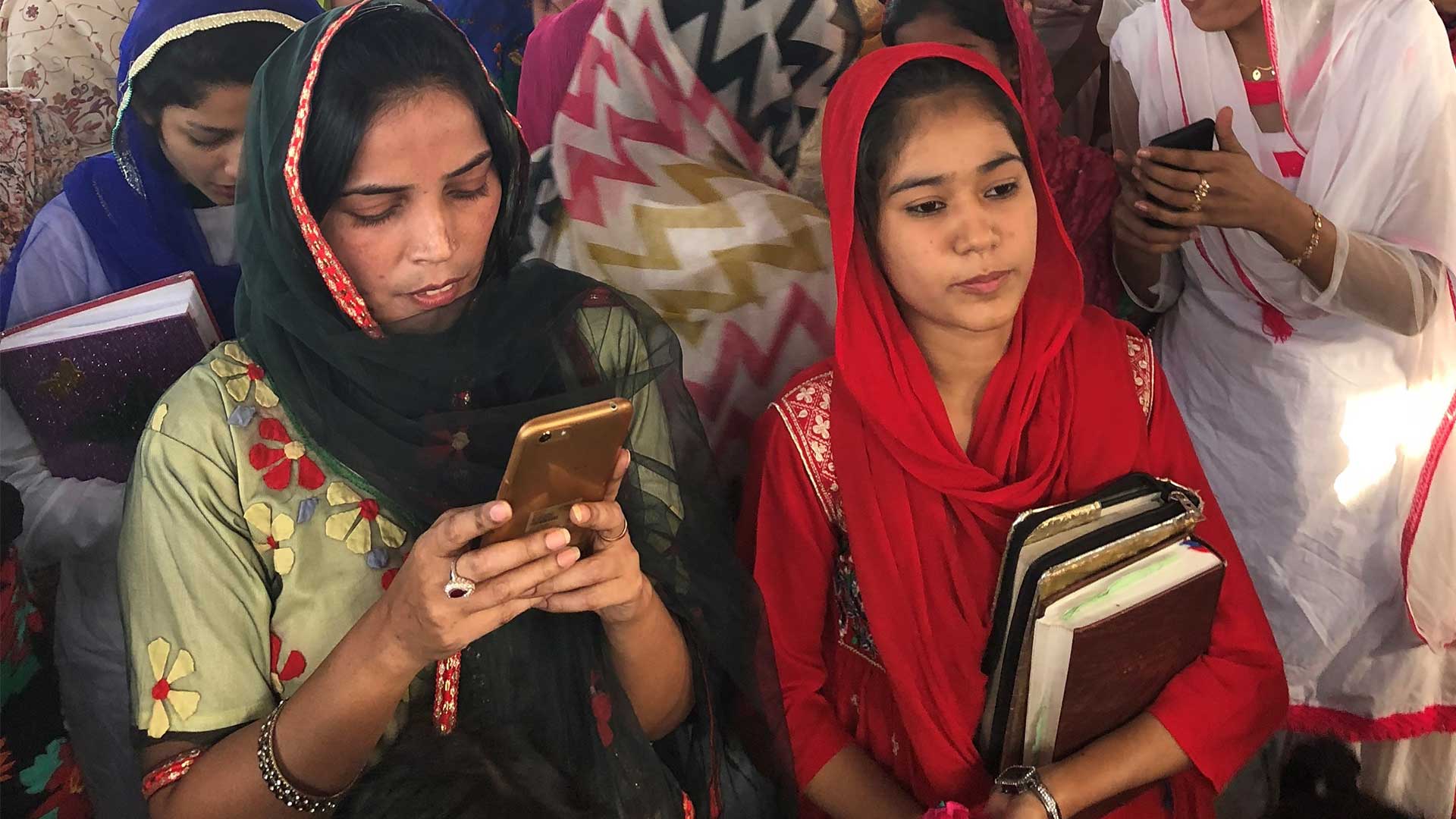 Empowering women in Pakistan with the word of God